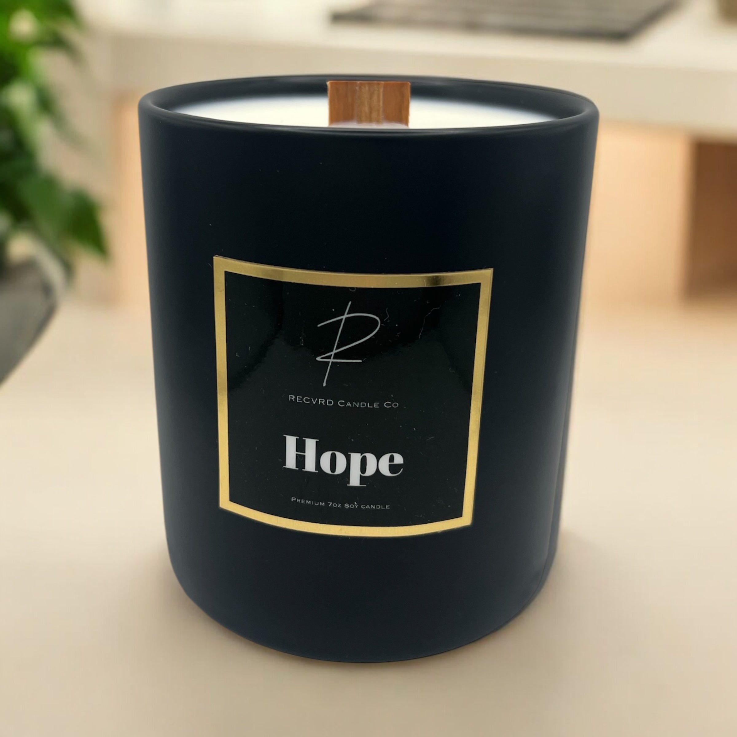 BLACK CERAMIC 12oz CANDLE